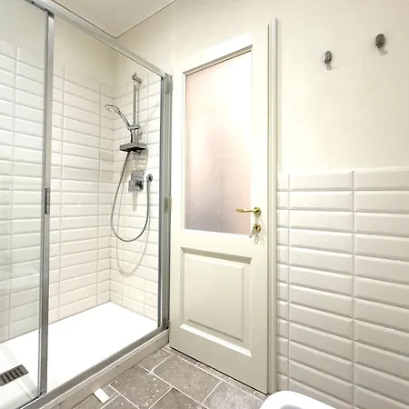 Le Logge - La Contessa *