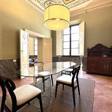 Le Logge - La Contessa * Siena