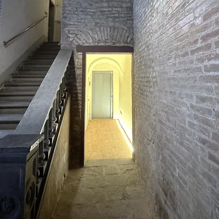 Le Logge - La Contessa